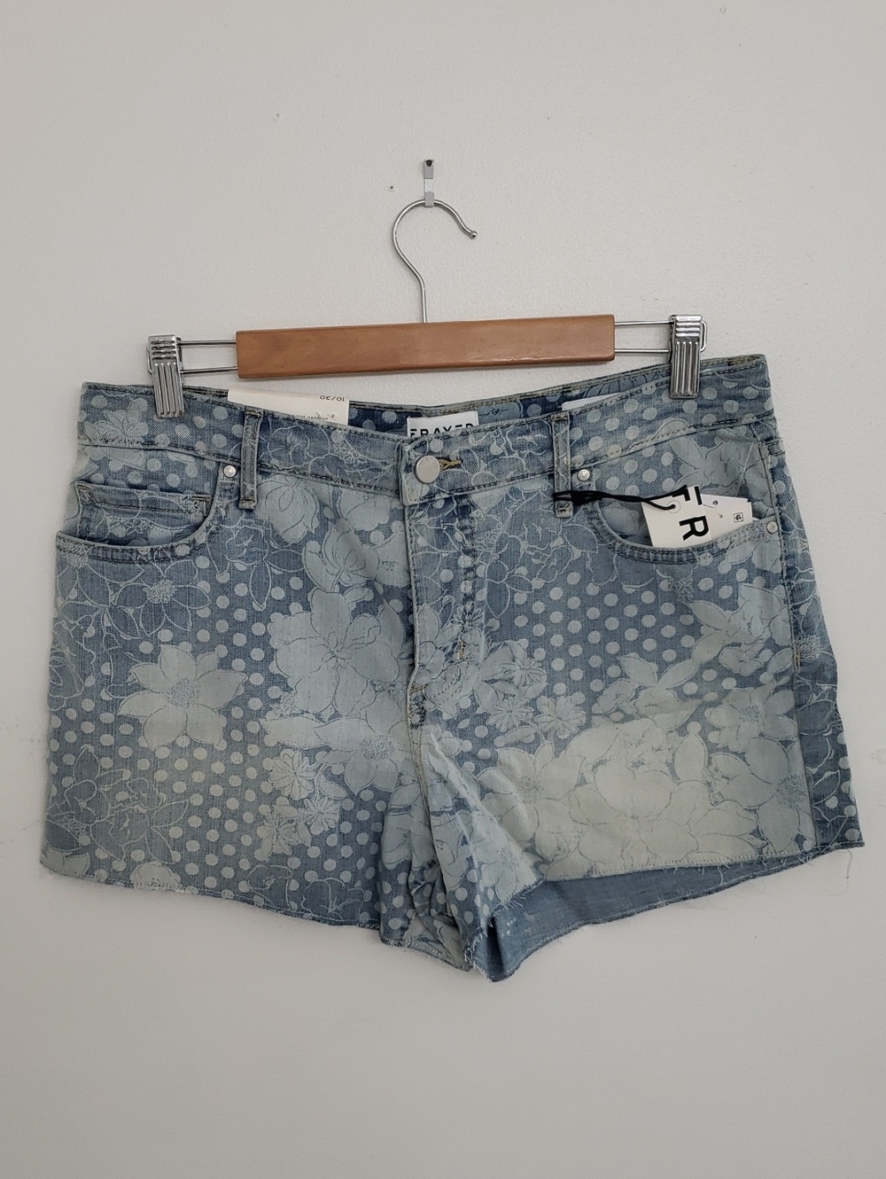 Frayed Jeans Sz 10 Floral Denim Raw Hem High Rise Shorts Women's